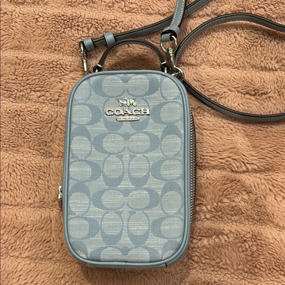 Coach Eva Phone Crossbody in Signature Canvas Leather
